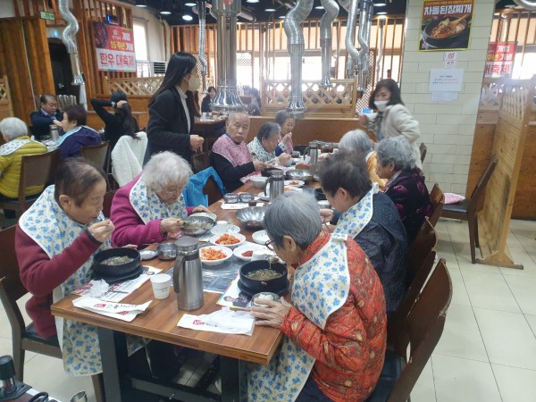 평택북부노인주간보호센터 3월 사회적응활동2